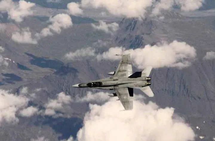 جزئیات سرنگون کردن شیء ناشناس در شمال کانادا